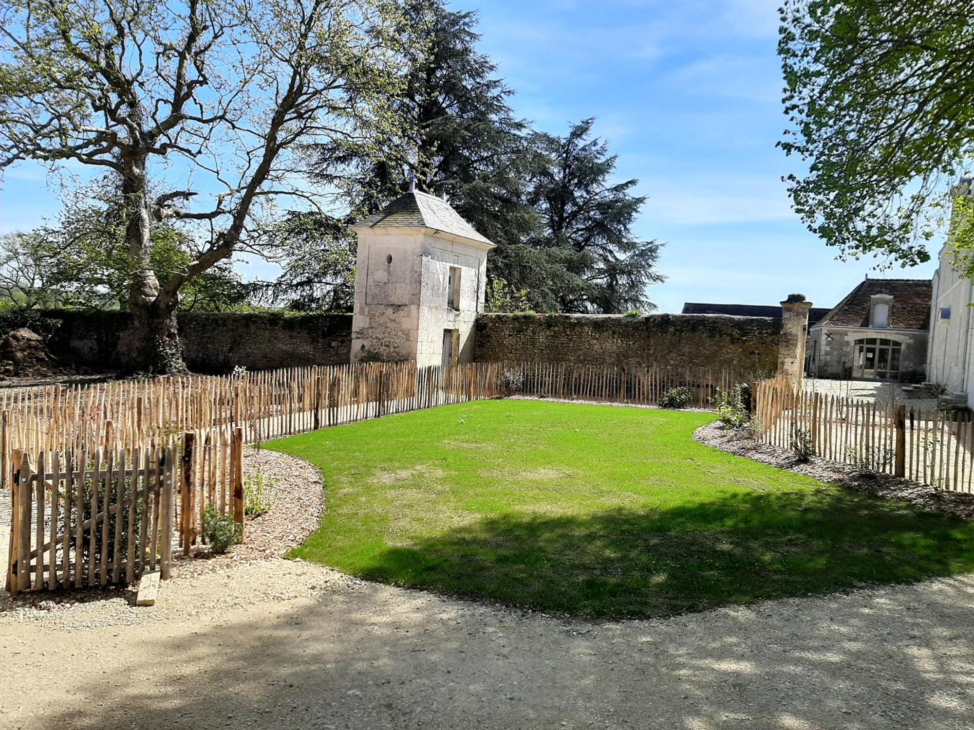 Le Puits Renaissance - Gites De Caractere Et Piscine Chauffee Chambourg-sur-Indre Exterior foto